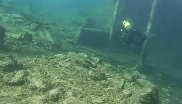 У Туреччині на дні водосховища знайшли античні споруди віком 2400 років
