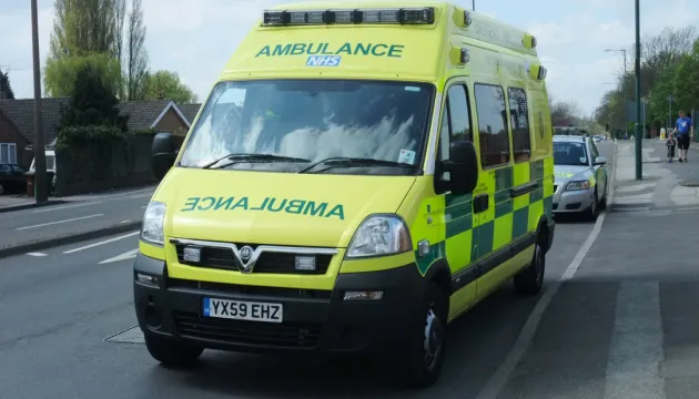 У Лондоні спалили чотири карети єврейської швидкої допомоги — ВВС