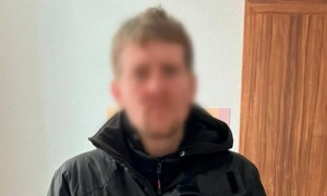 У Києві судитимуть чоловіка за викрадення грошей із гаманця військового