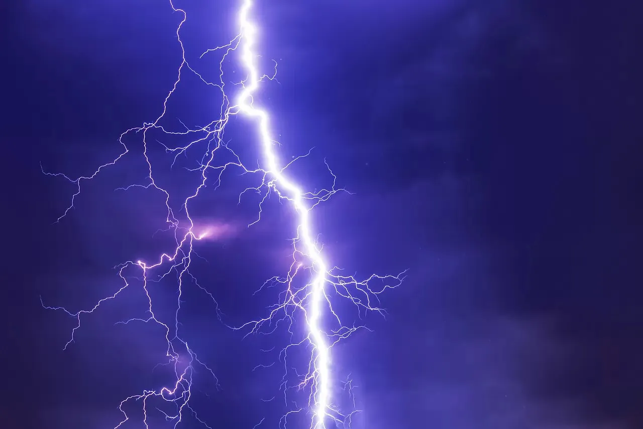 Weather in Ukraine on June 12: Forecasters predict squalls and downpours