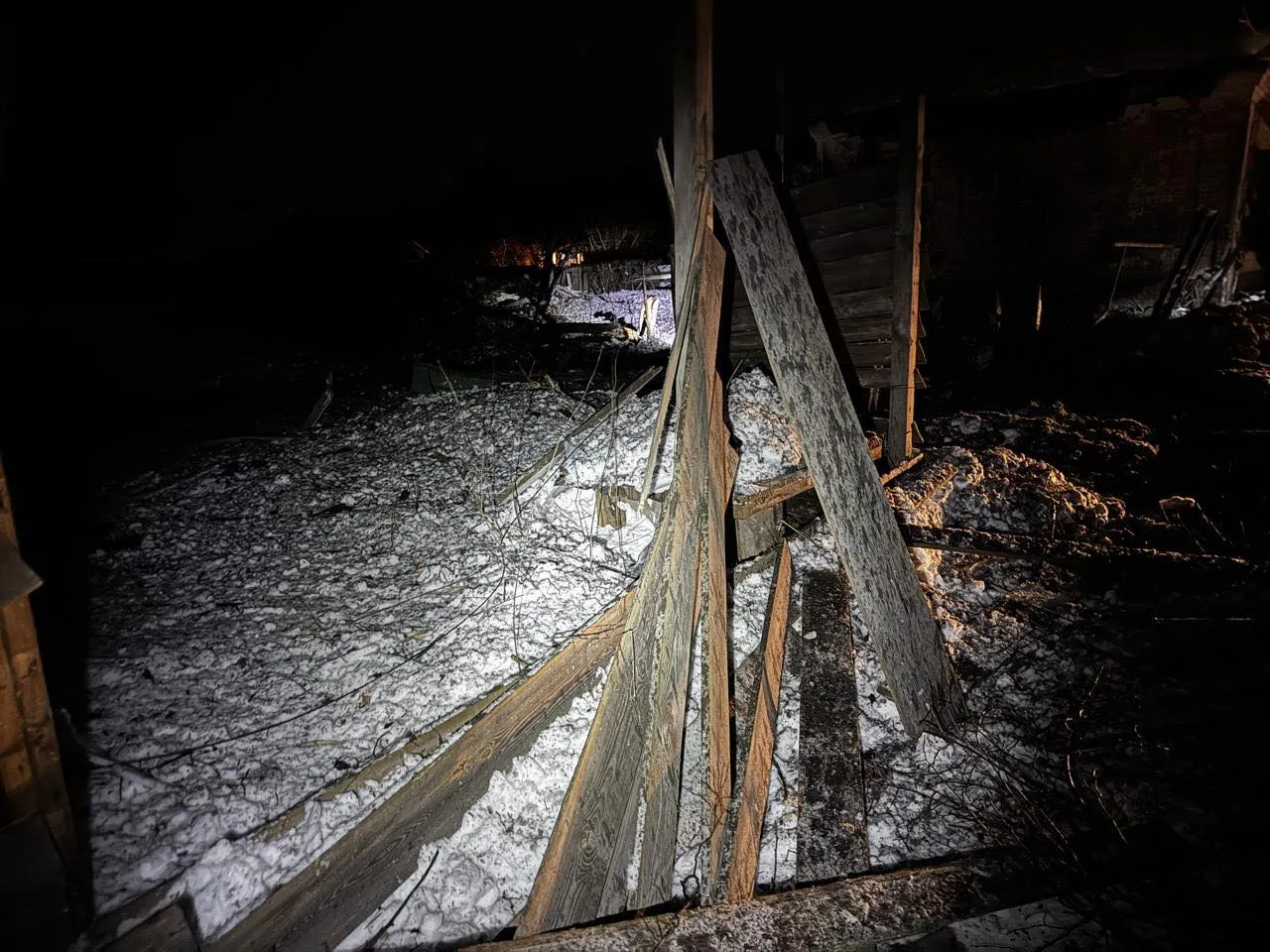 Російські дрони атакували центр Новгорода-Сіверського: троє поранених