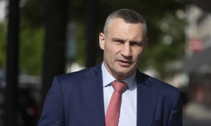 The occupiers used the ceasefire to bring in reinforcements and equipment