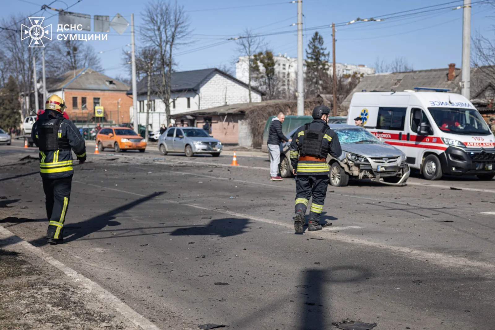 Російські окупанти вдарили безпілотником по центру Сум