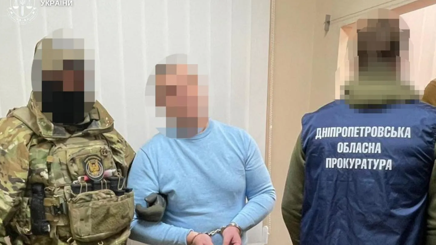 СБУ затримала працівника оборонного заводу за злив секретних даних про українські ракети