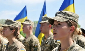 Жінок із медичною та фармацевтичною освітою ставитимуть на військовий облік автоматично