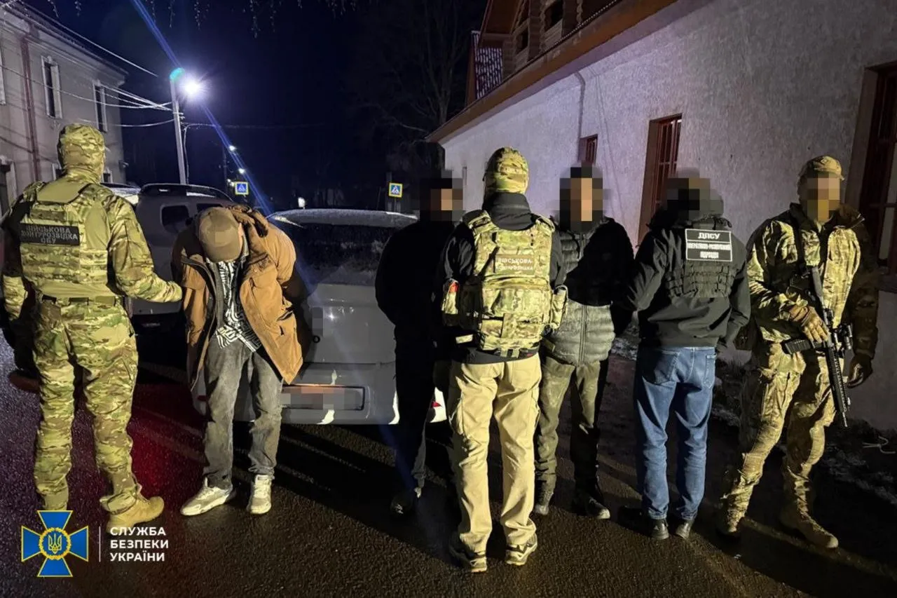 Правоохранители задержали организаторов шести схем уклонения от мобилизации