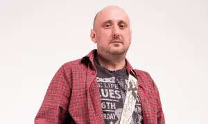 Очередная климатическая акция: в Мадриде две активистки приклеились к картинам де Гоя