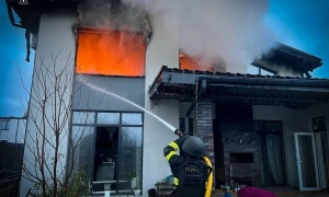 У Слов'янську окупанти вдарили по житлових будинках, є загиблі та поранені