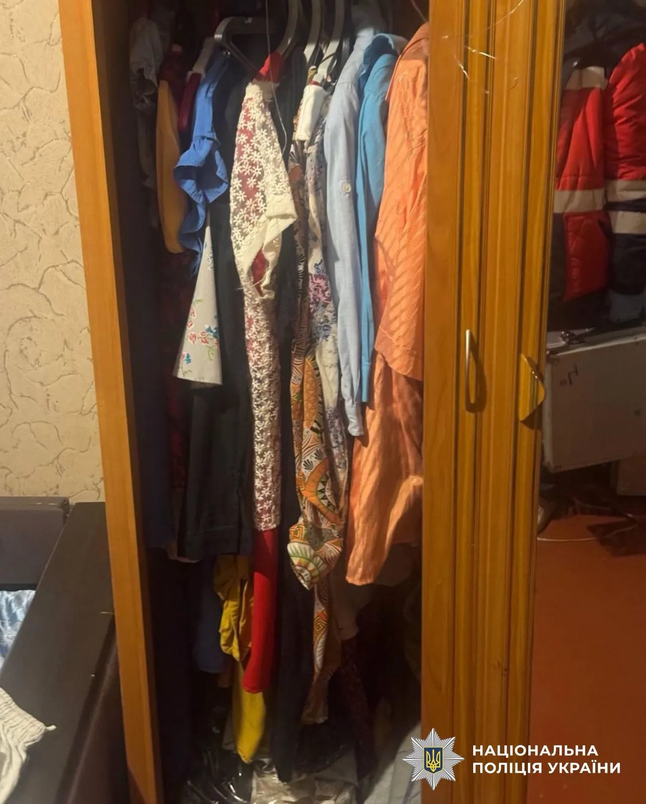У Броварах матір сховала тіло померлого сина у шафі