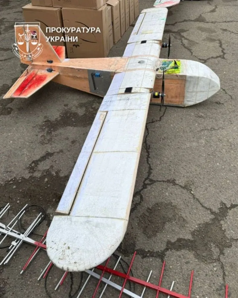 На Буковині викрили схему контрабанди сигарет безпілотниками