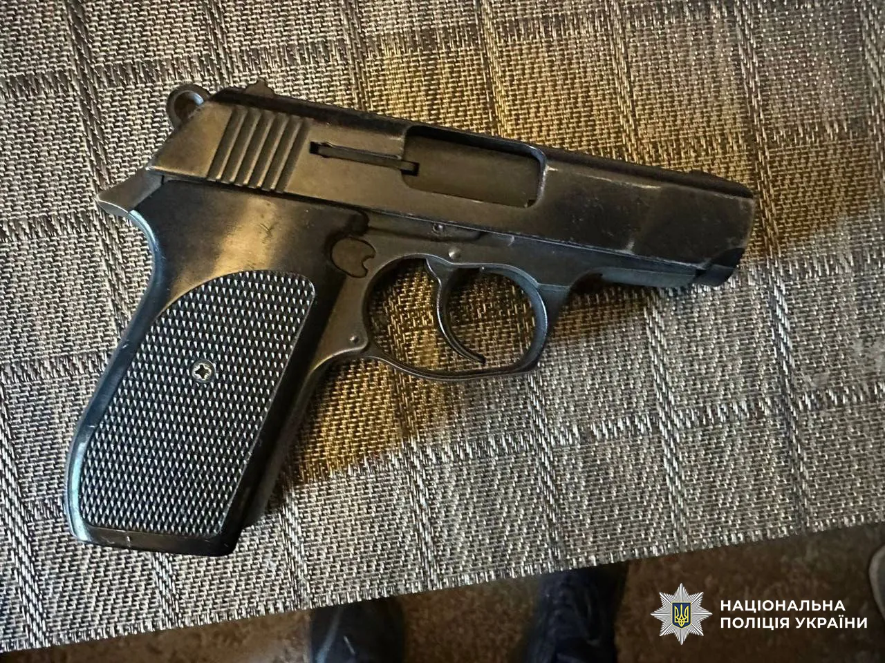 У Києві жінка влаштувала стрілянину через зауваження про гучну поведінку