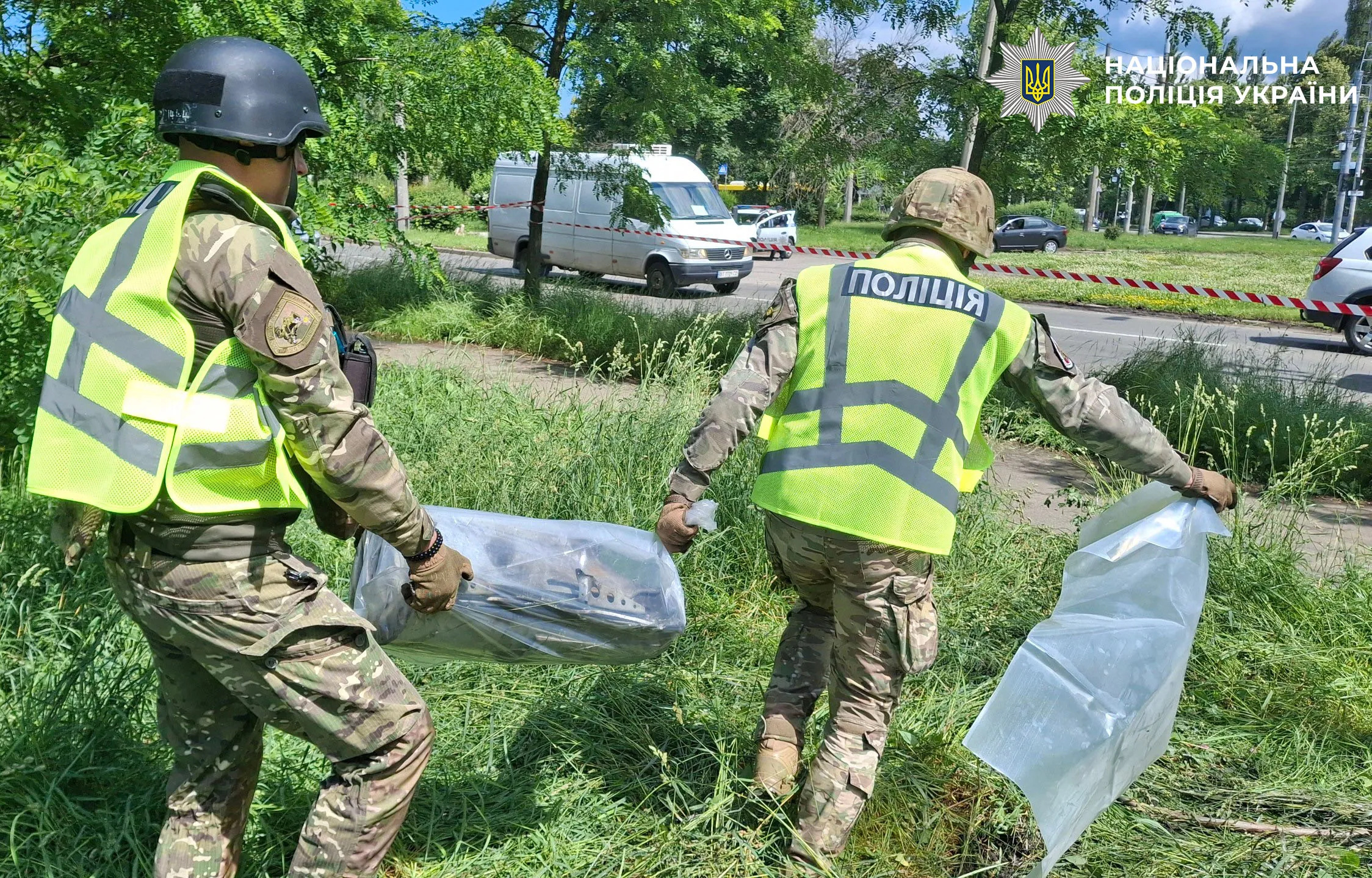 У Шевченківському районі Києва поблизу проїжджої частини вилучили бойову частину Герані-2
