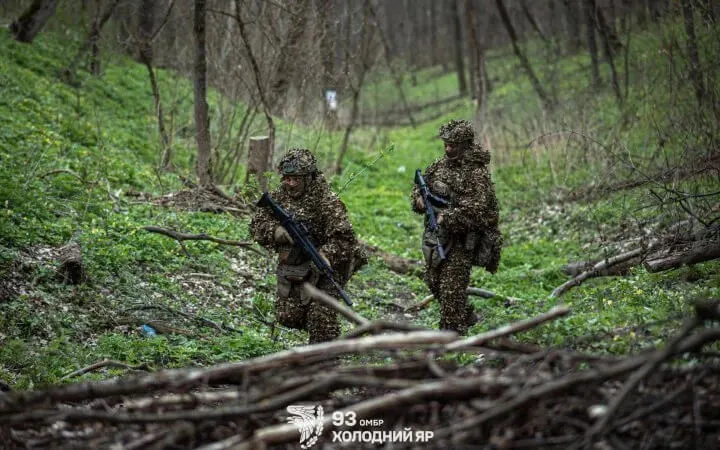 Російські війська активізували штурми та намагаються закріпитися на околицях Лимана