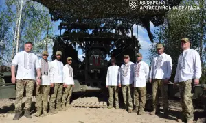Фото: на стапелях миколаївської верфі загорілося судно