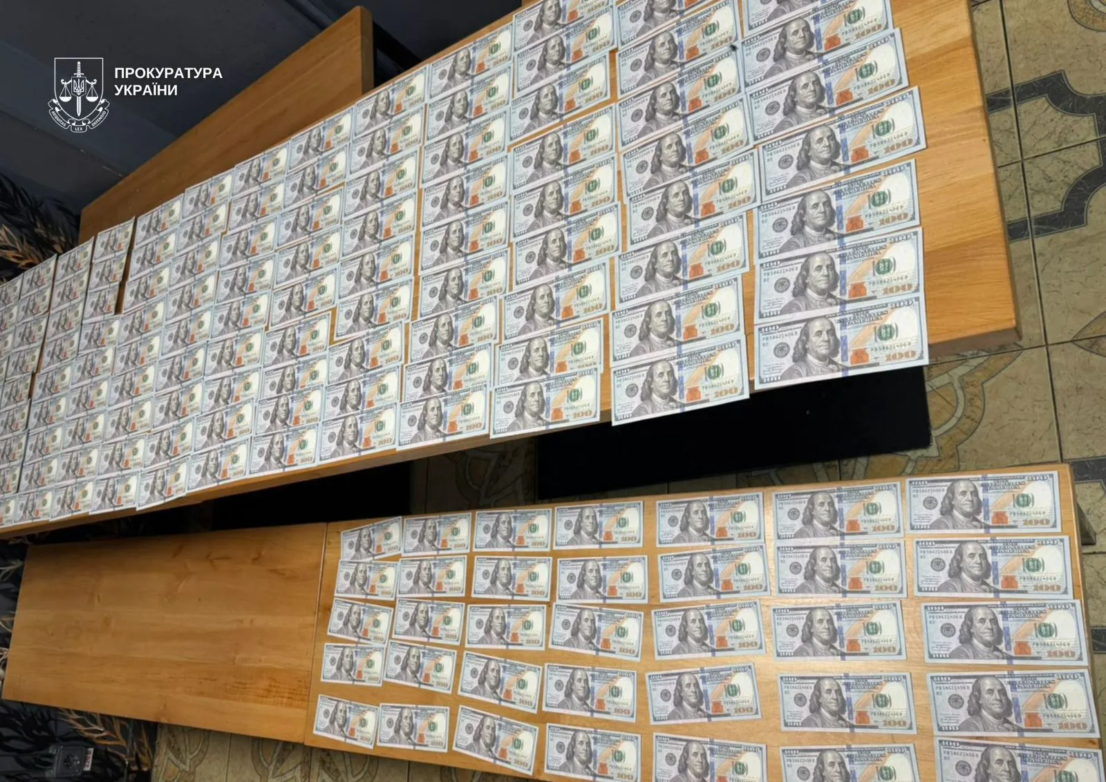 В Киеве задержали женщину за продажу фиктивного бронирования за 18 тыс. долларов