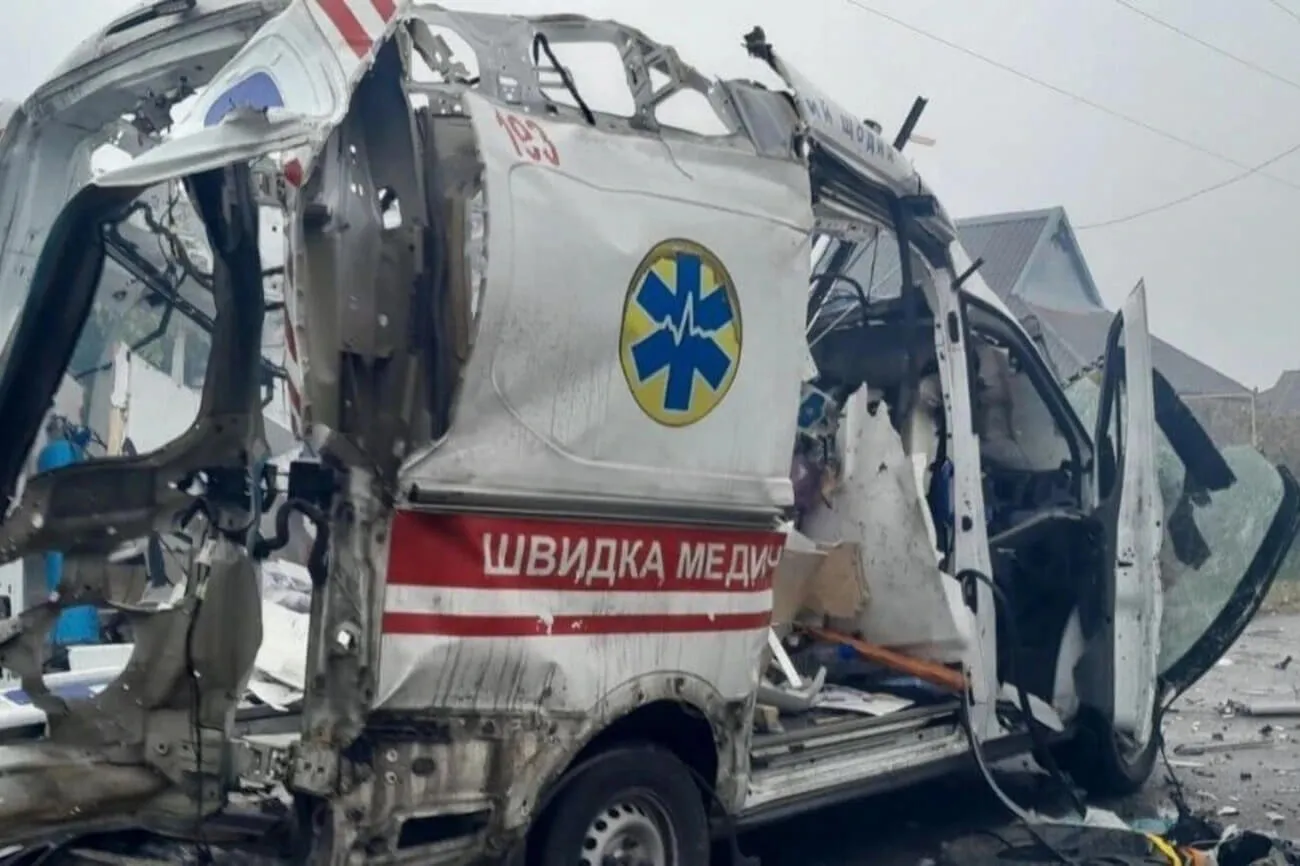 Росіяни поцілили дроном у «швидку» на Херсонщині