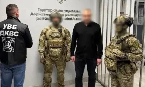 Украина передала данные Иванющенко в Интерпол для выставления red card
