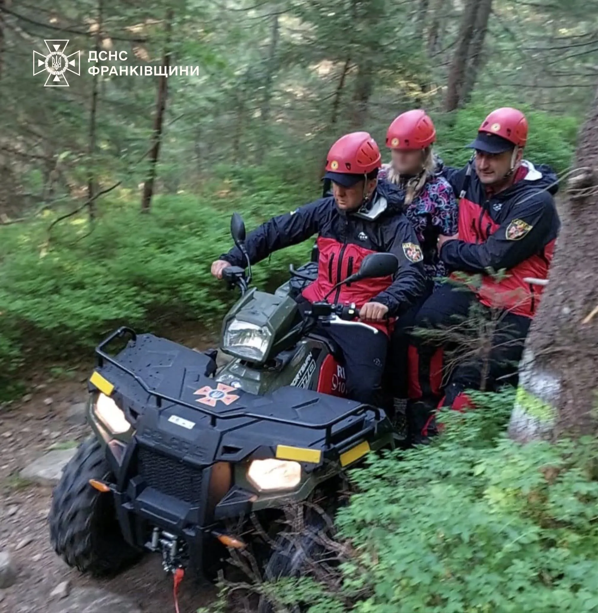 A hiker from Chernivtsi was struck by lightning near a famous peak in the Carpathians