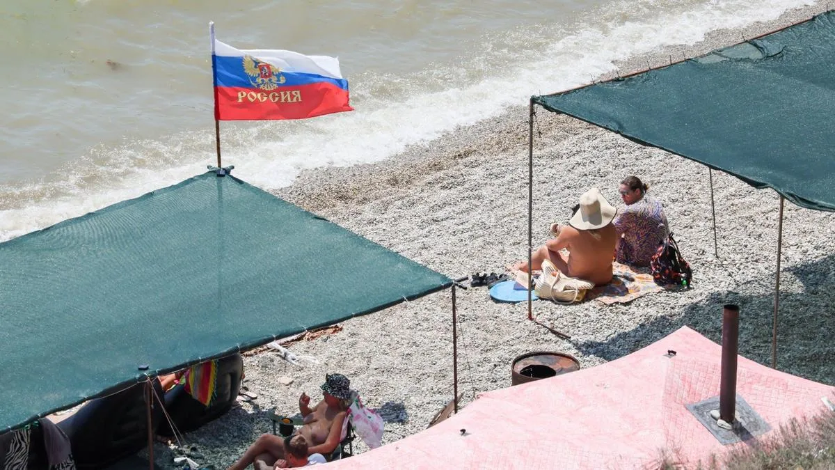 Crimean hotels are offering gasoline instead of discounts due to the severe fuel crisis