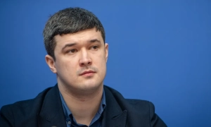 СБУ затримала посадовців холдингу, які допомагали будувати газопереробний завод в рф