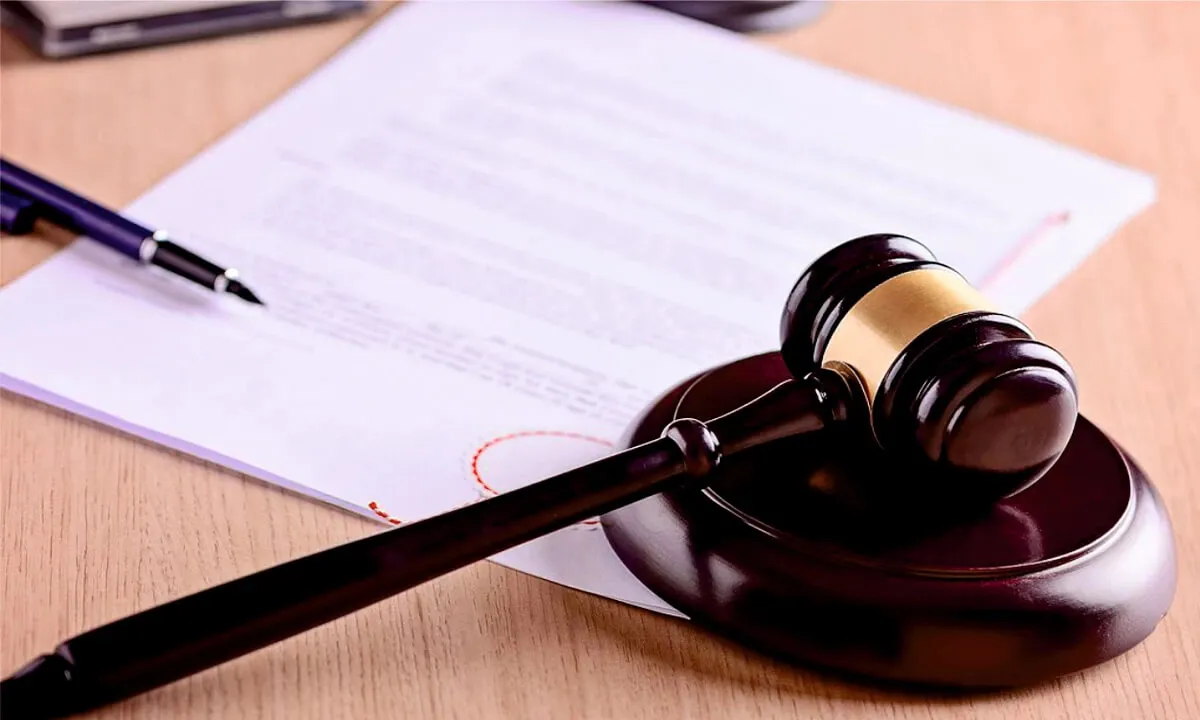 У Польщі засудили чоловіка, який напав на українських підлітків через мову — TVN24