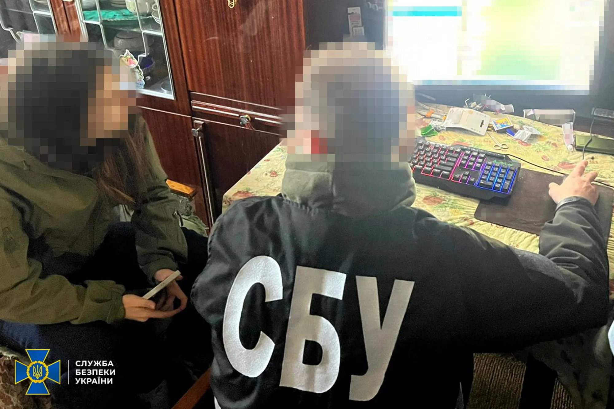 СБУ затримала трьох блогерів, які зливали позиції Сил оборони у соцмережах