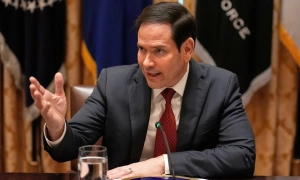 У посольство США в Ер-Ріяді влучили два безпілотники, спалахнула пожежа