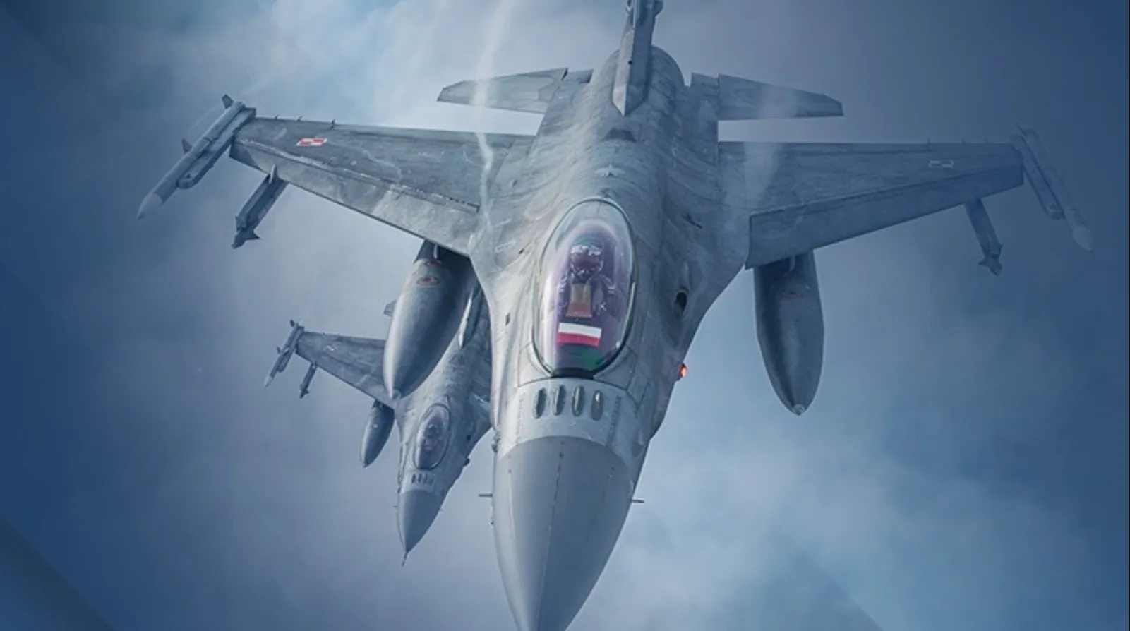 Польща підняла авіацію через масштабну ракетну атаку на Україну