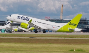 Фото, відео: у посольстві України в Іспанії стався вибух, є потерпілий