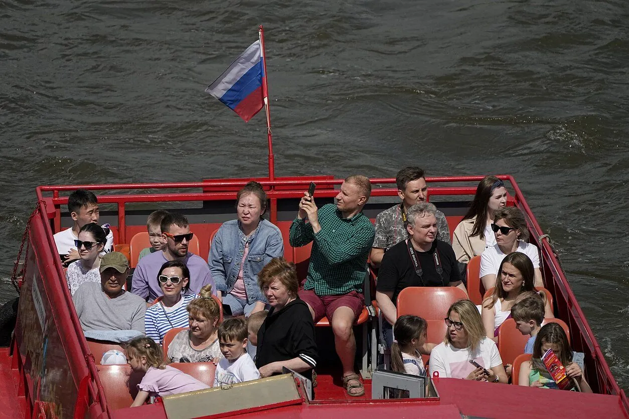 Російський туризм у тотальному занепаді — розвідка