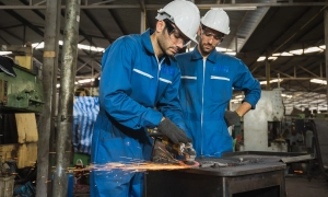 У Харкові пролунали вибухи: повідомляють про постраждалих