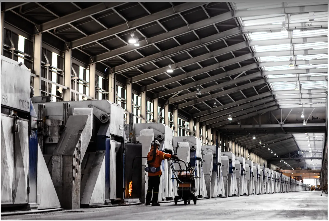 QatarEnergy зупинила виробництво алюмінію та хімікатів через іранські атаки