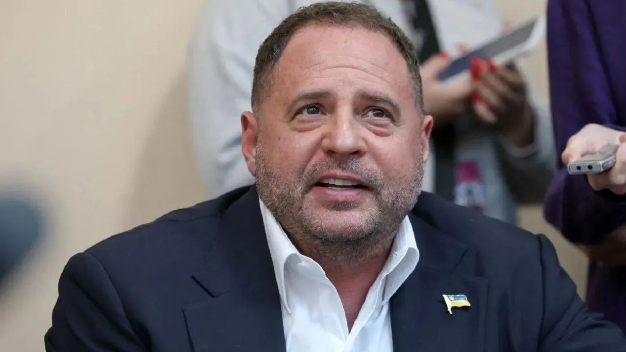 Єрмак прибув на засідання апеляції ВАКС, де розглядатимуть скаргу на запобіжний захід