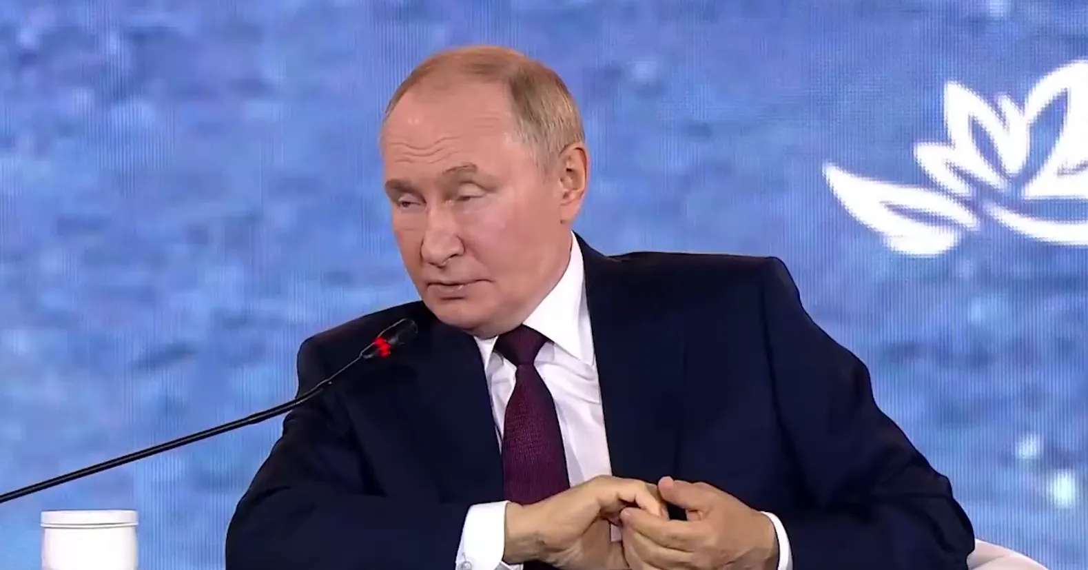 путін підвищує ставки через економічні невдачі — The Telegraph путін підвищує ставки через економічні невдачі — The Telegraph