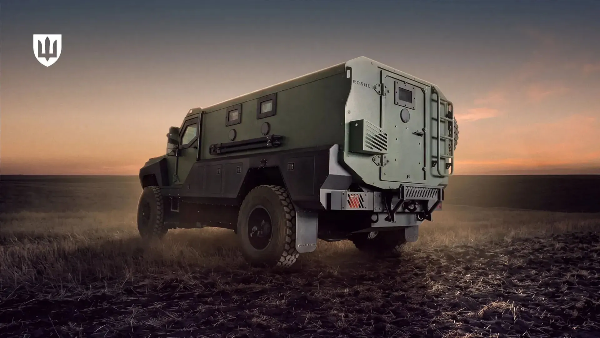 Украина получила 20 бронемашин Roshel Senator MRAP для гуманитарного разминирования