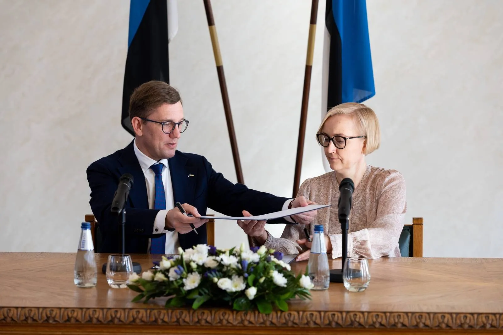 Рейтинг естонської коаліції знову впав до історичного мінімуму — ERR