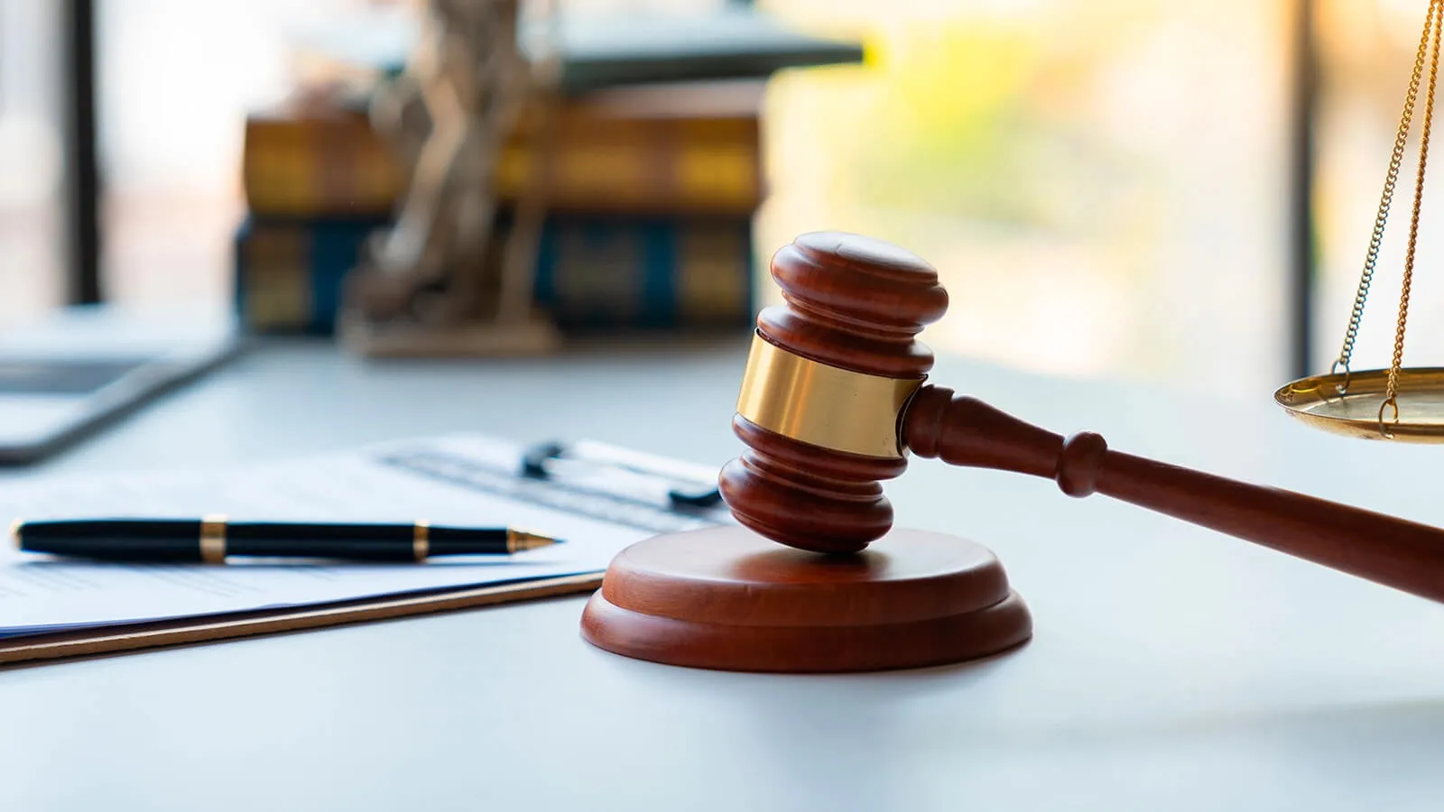 Суд засудив харківського коригувальника російських обстрілів до 15 років ув'язнення