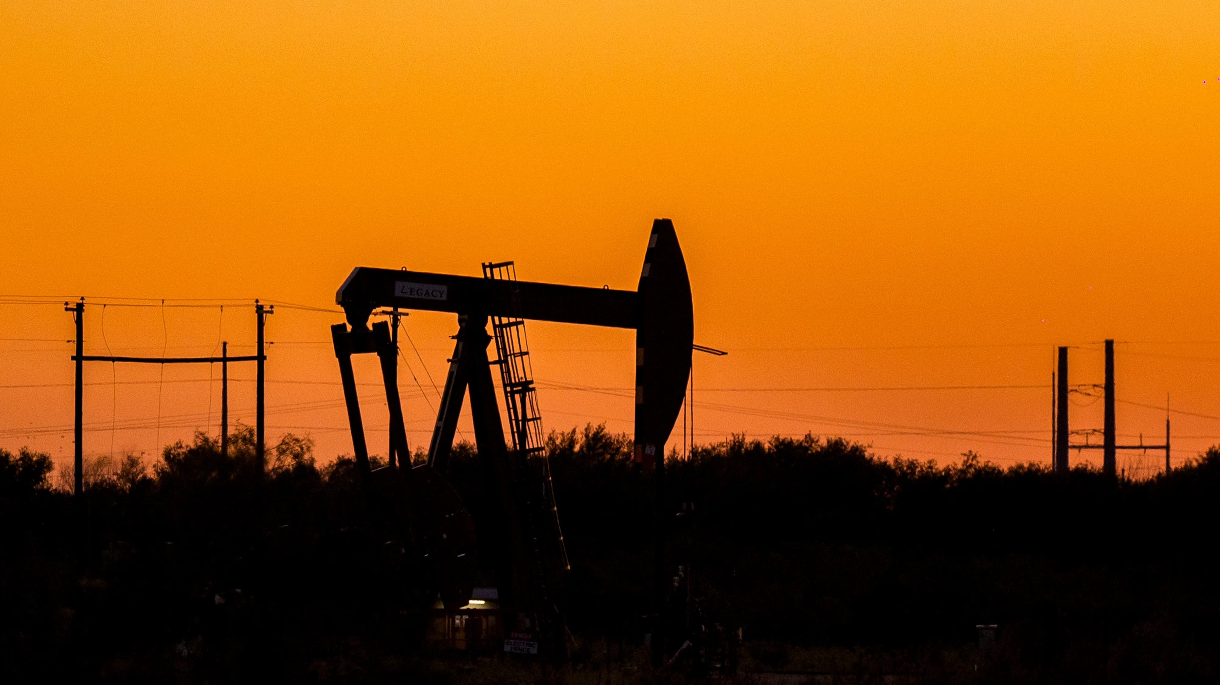 Бахрейн оголошує форс-мажор в енергетиці після ударів іранських дронів