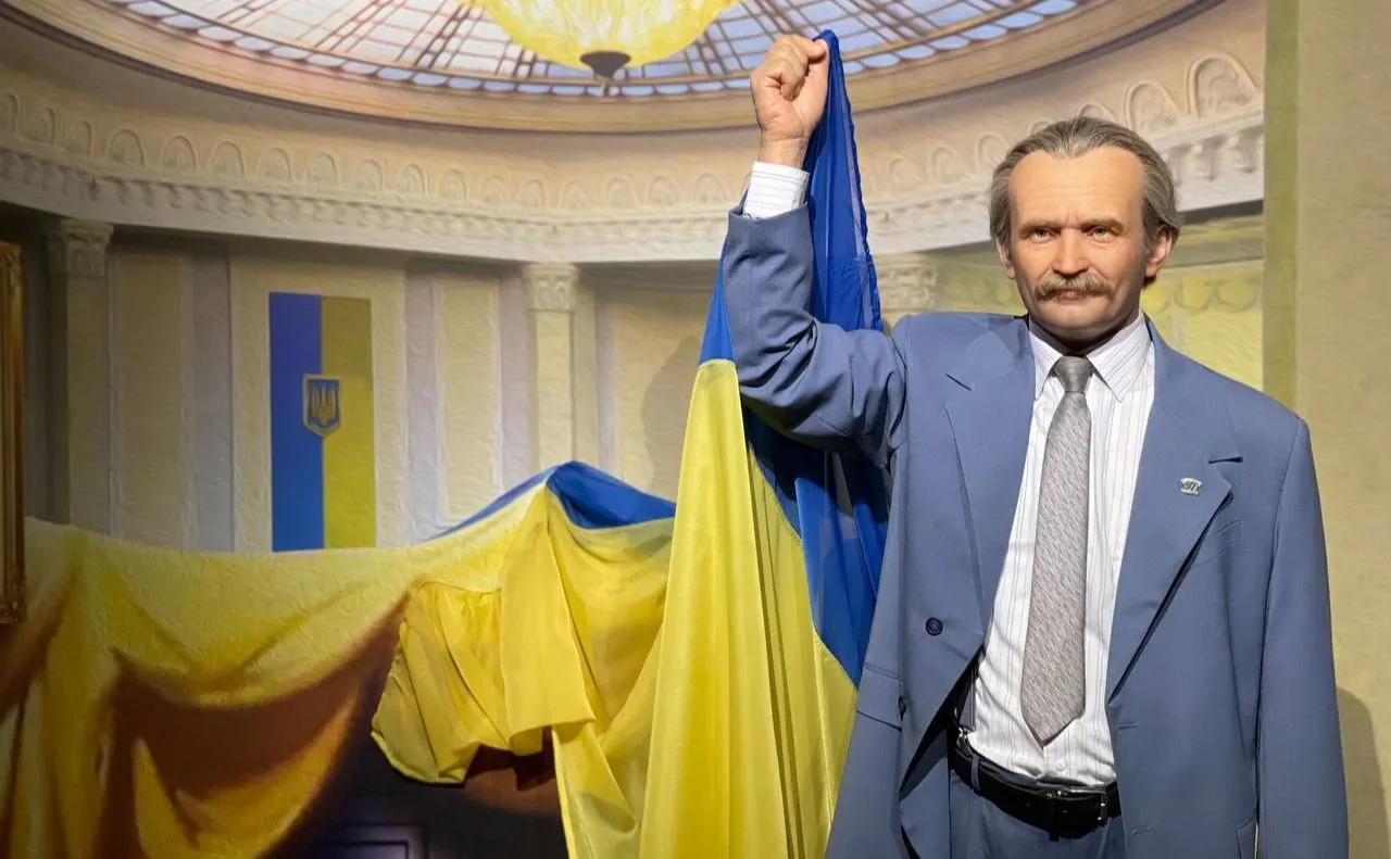 В Україні вшановують 88-му річницю від дня народження В’ячеслава Чорновола