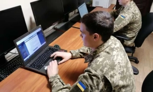 Апрельский снегопад обесточил более 150 населенных пунктов в Украине