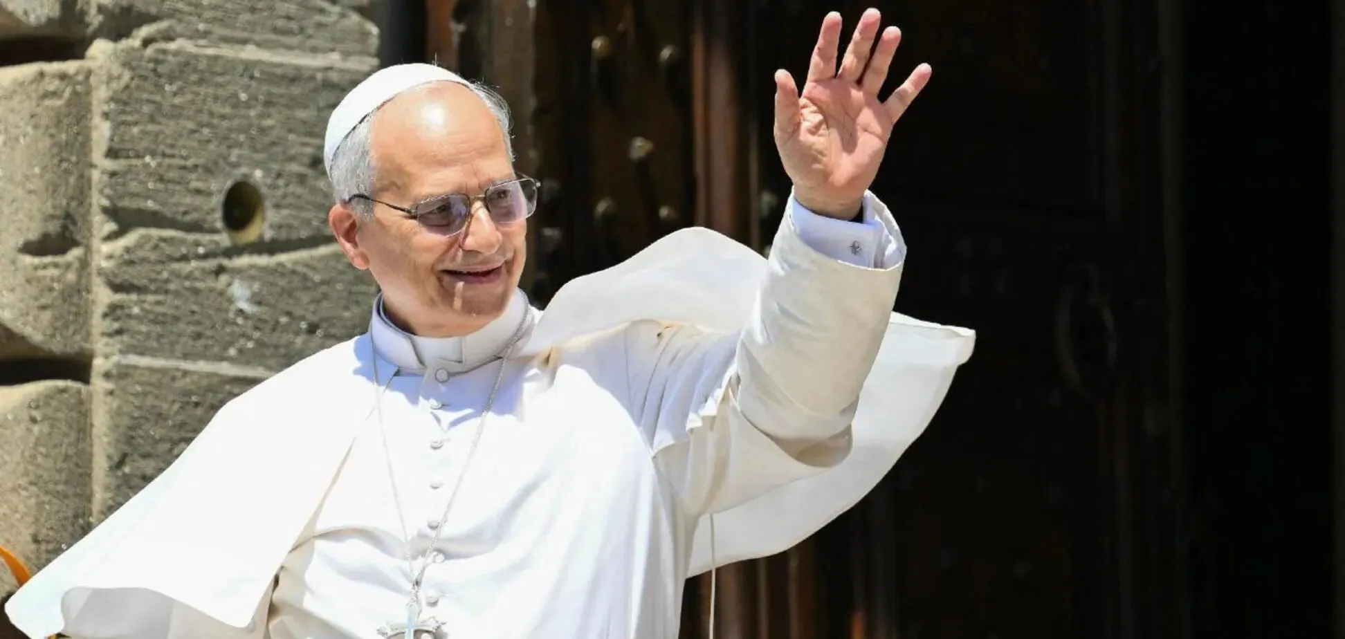 Папа Лев XIV закликає зупинити атаки на українську енергетику — Reuters