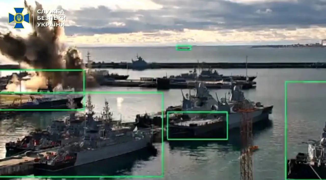 росія перекрила вхід до стоянки військових кораблів у Новоросійську після удару СБУ