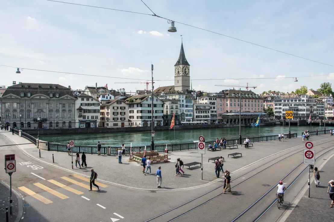 Zamożni emigranci masowo przenoszą się z Dubaju do szwajcarskiego kantonu Zug