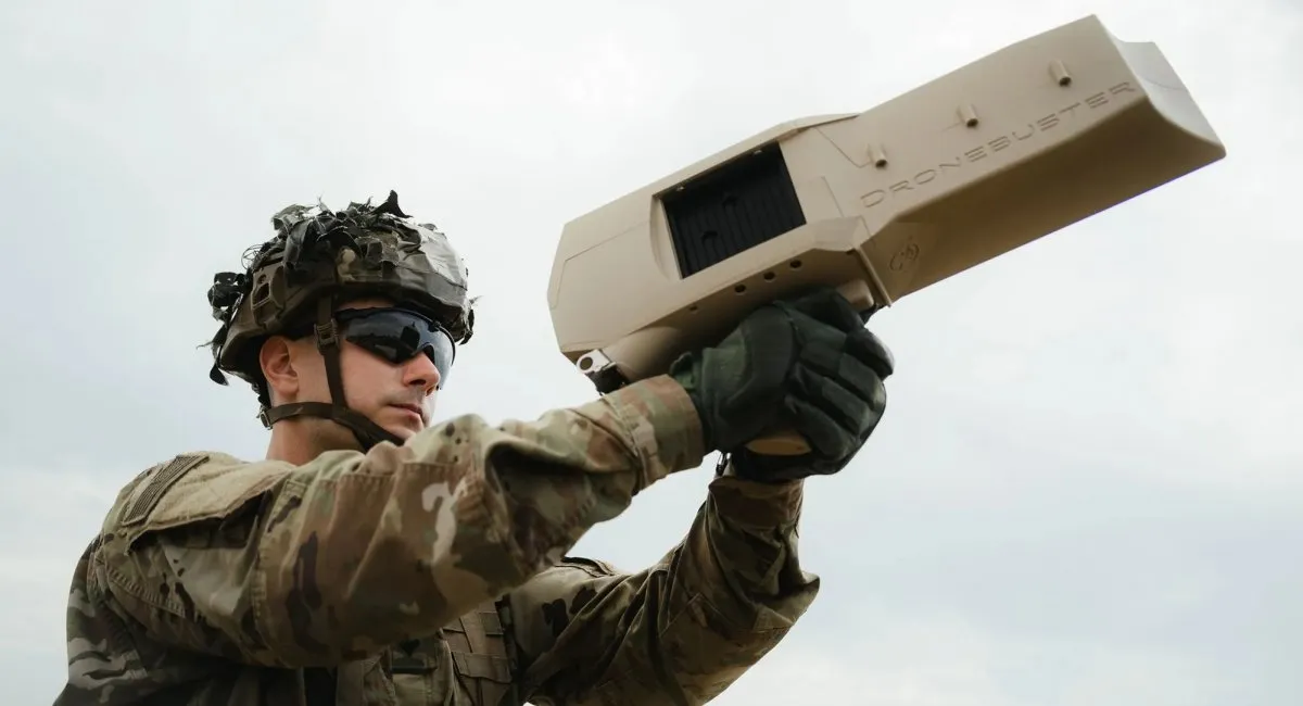 Пентагон б’є на сполох через ризики атак дронів