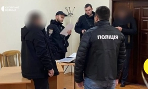 Перед судом постане заступник селищного голови з Вінниччини за торгівлю «відстрочками»