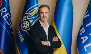 Японська боксерка взяла український прапор на церемонію зважування
