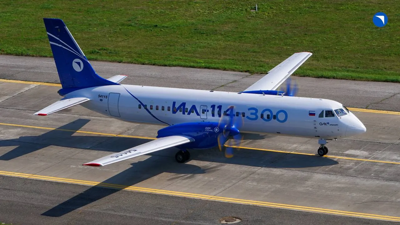 росія пропонує Індії спільно збирати Superjet та Іл-114