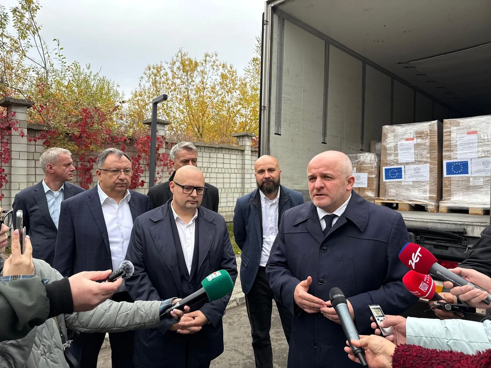 Польща передала Україні майже 30 тис упаковок дитячих ліків Польща передала Україні майже 30 тис упаковок дитячих ліків