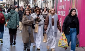 Плани Макрона під час візиту в Пекін зазнали невдачі - Politico