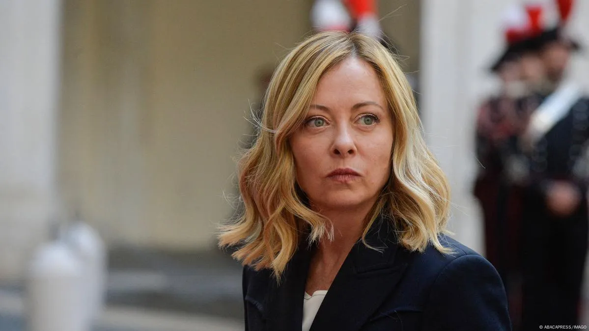 Мелоні розпочала турне країнами Перської затоки для зміцнення енергобезпеки